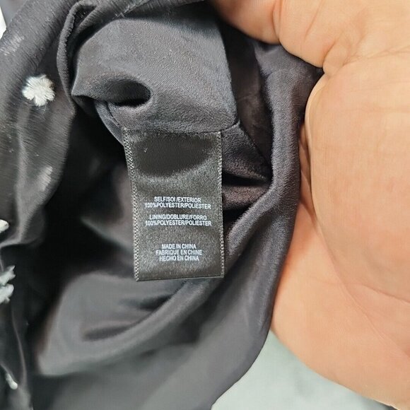 Wayf Crop Top Womens Size XS Black Embroidered Daisy Floral Chiffon Cinch Front - Picture 9 of 11